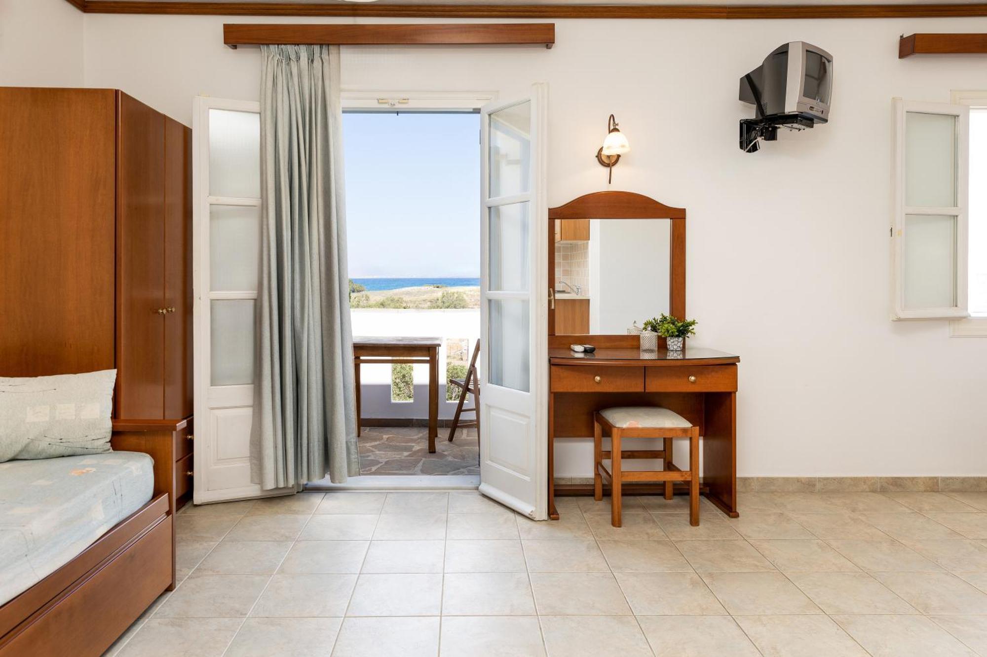 Naxos Edem Studios & Apartments Naxos City Exterior photo